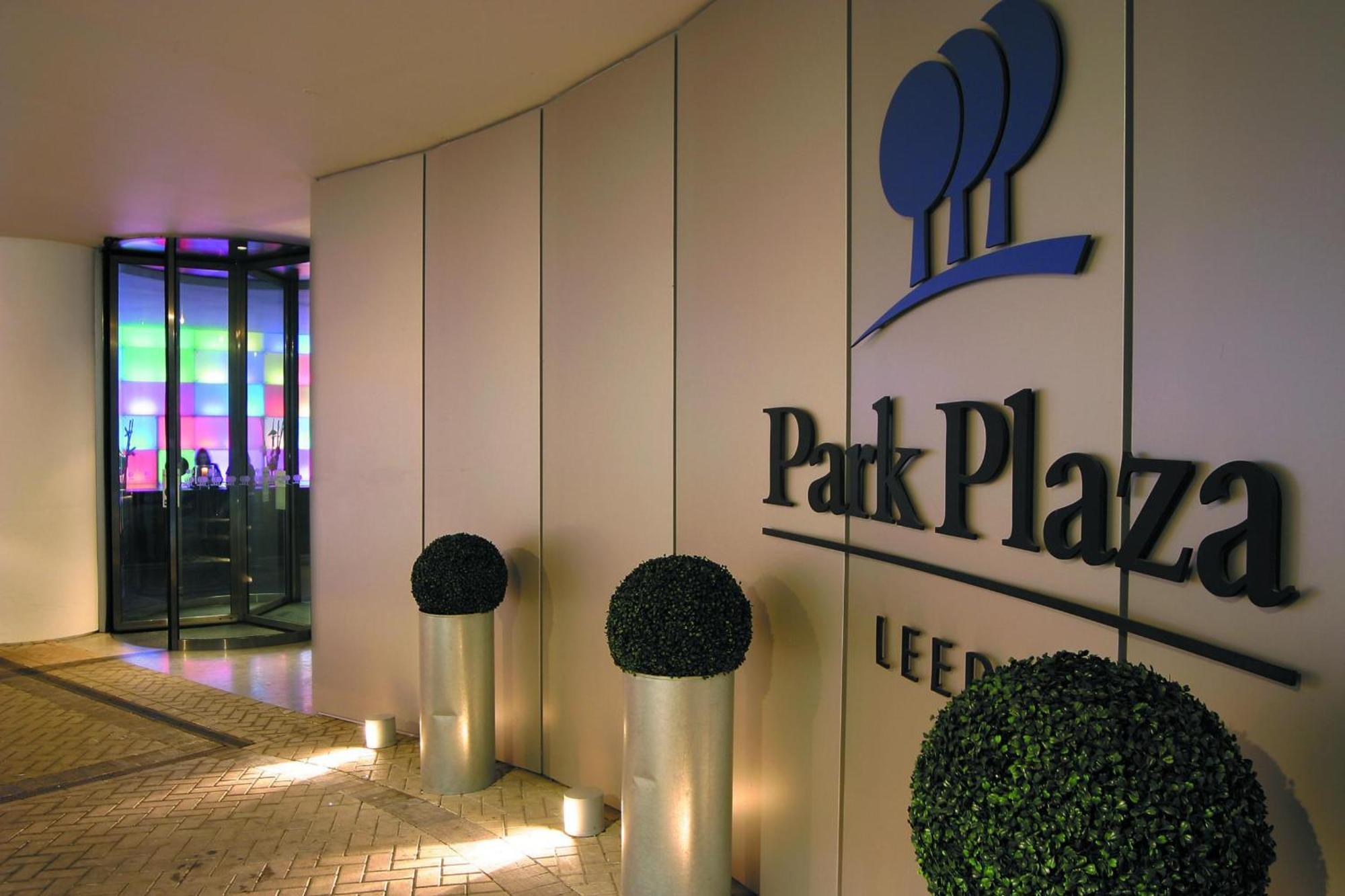 Park Plaza Leeds Hotel ลีดส์ ภายนอก รูปภาพ